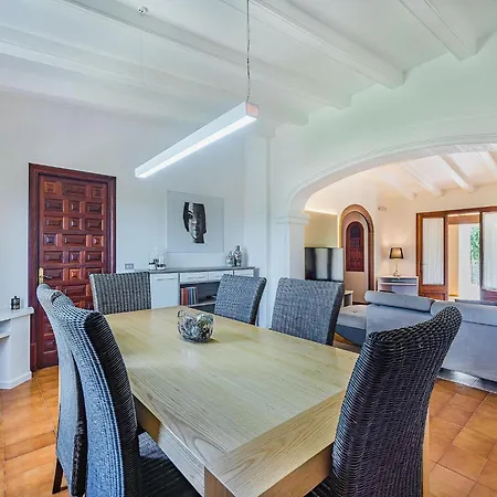 Holiday home 6-guest Stone Haven In Pollensa *