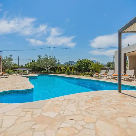 Holiday home 6-guest Stone Haven In Pollensa *