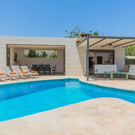 6-guest Stone Haven In Pollensa
