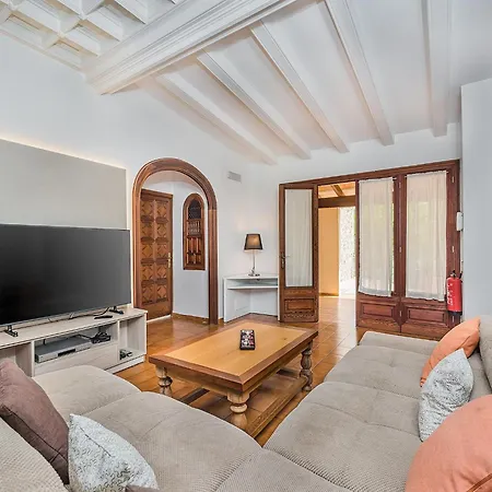 6-guest Stone Haven In Pollensa Holiday home