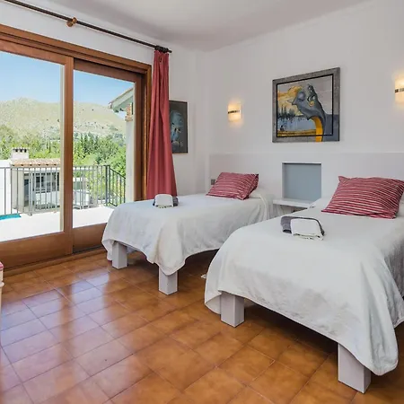 6-guest Stone Haven In Pollensa